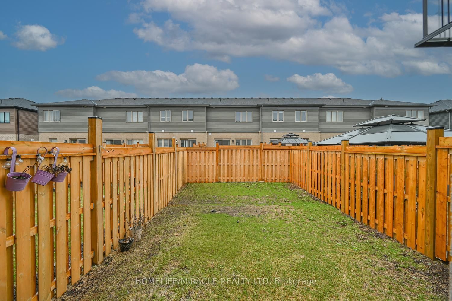 Listing Image 47