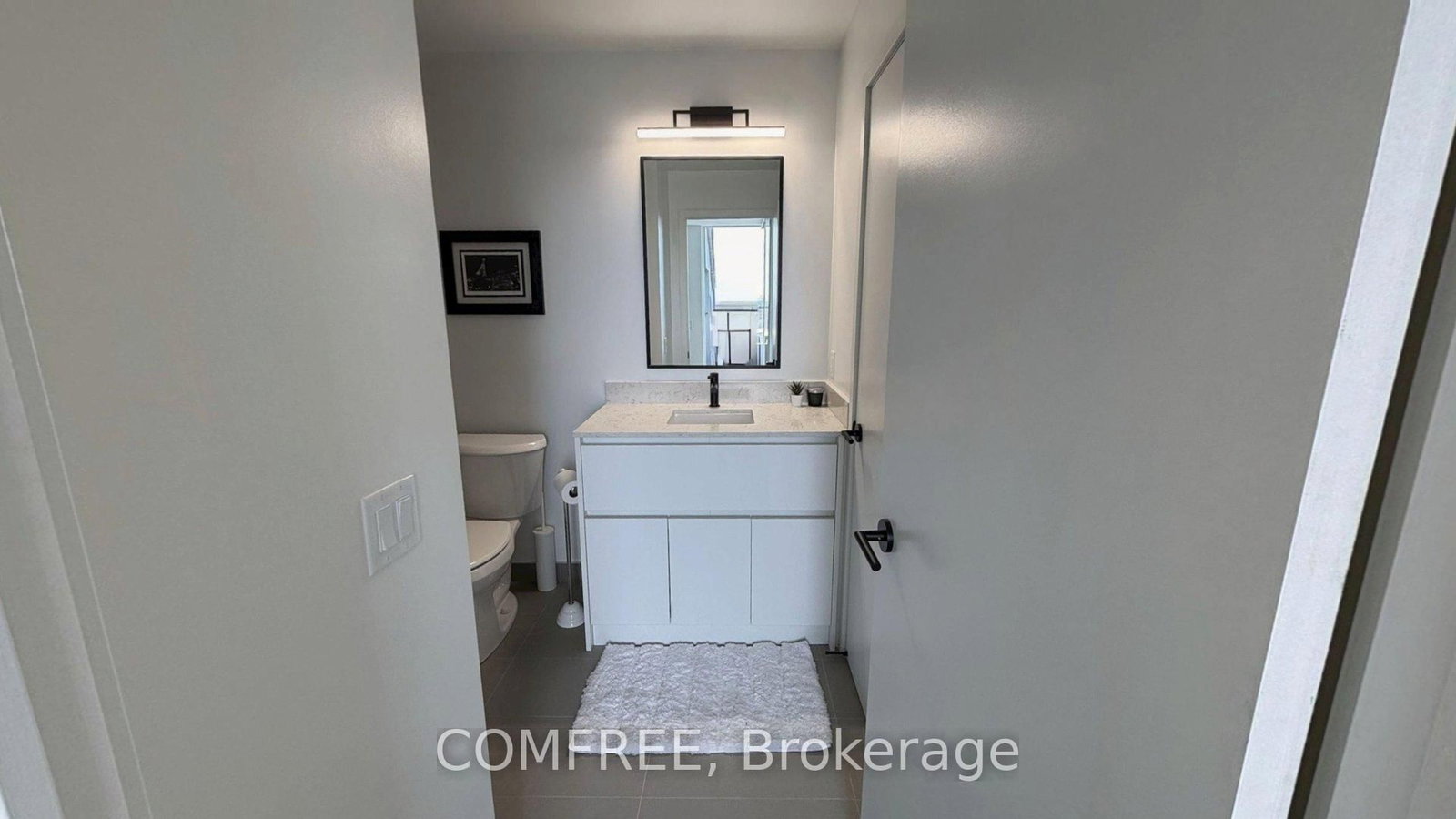 31 Huron Street, Unit 622 - Photo 13