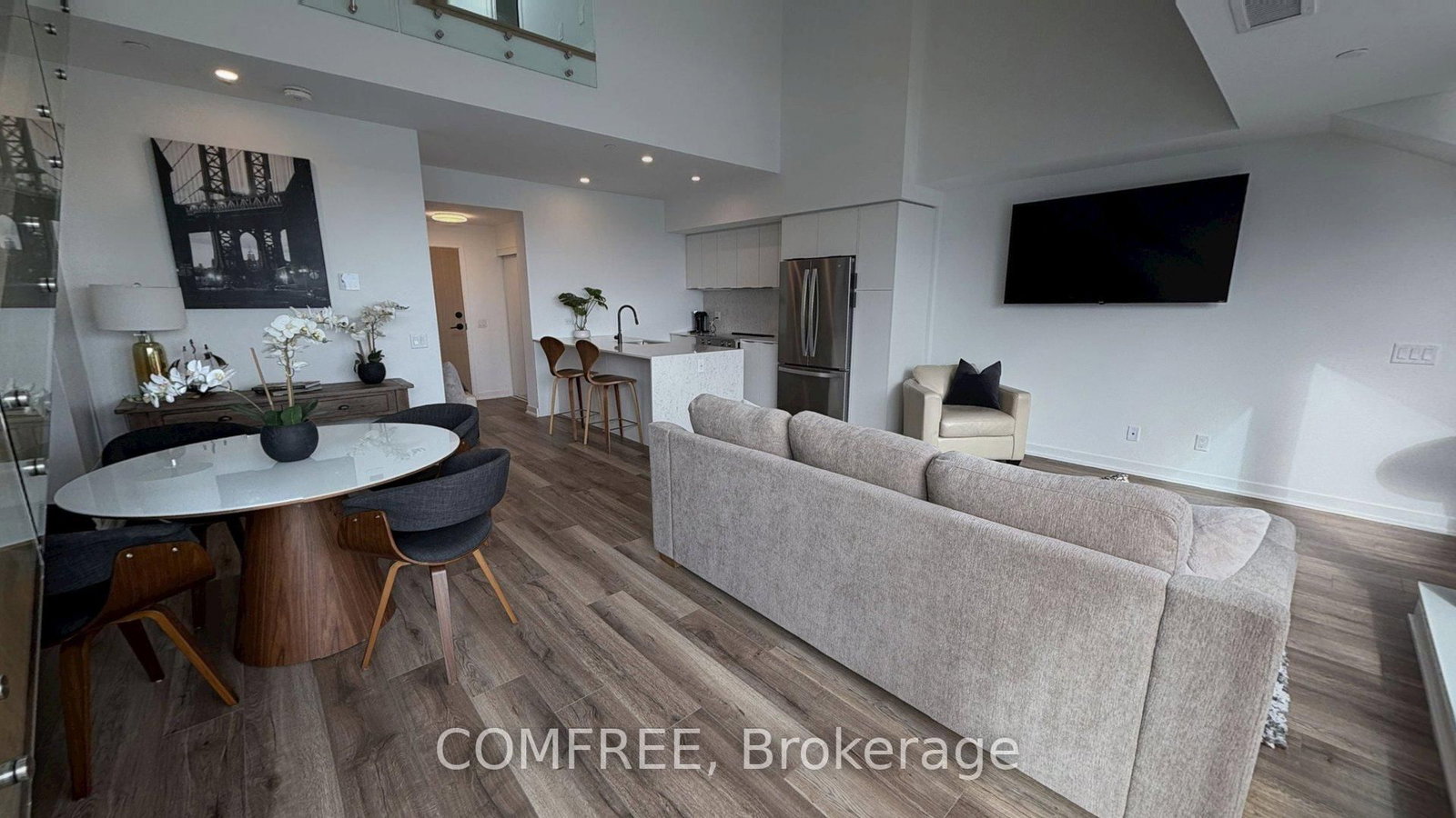 31 Huron Street, Unit 622 - Photo 14