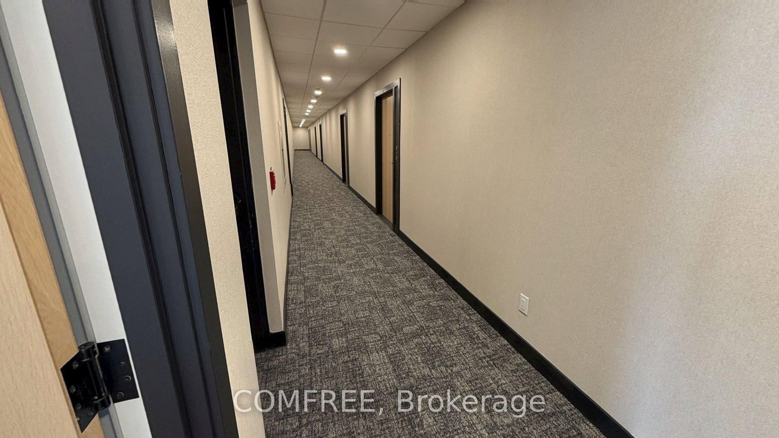 31 Huron Street, Unit 622 - Photo 23