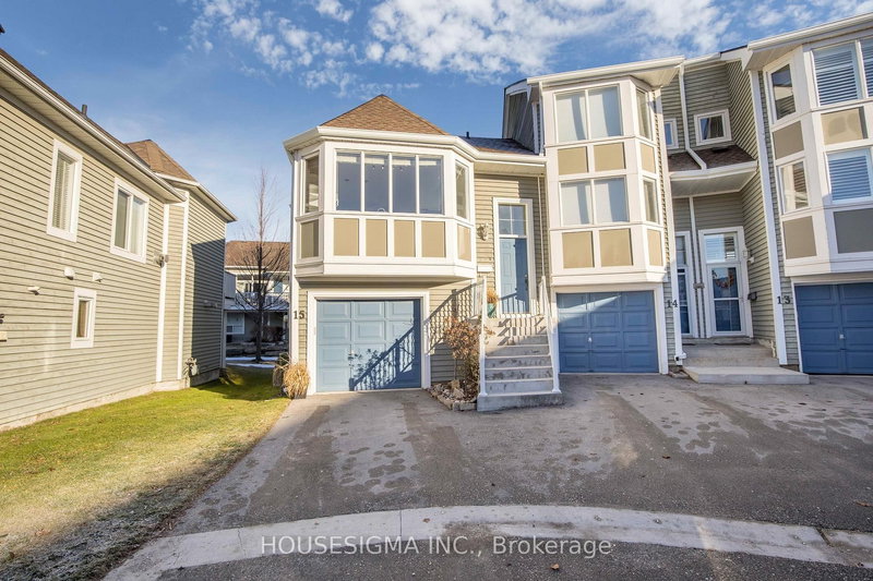 10 - 15 Cranberry Quay, Collingwood, L9Y 5C2 | Image 2