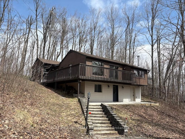 33 Huron Woods Drive