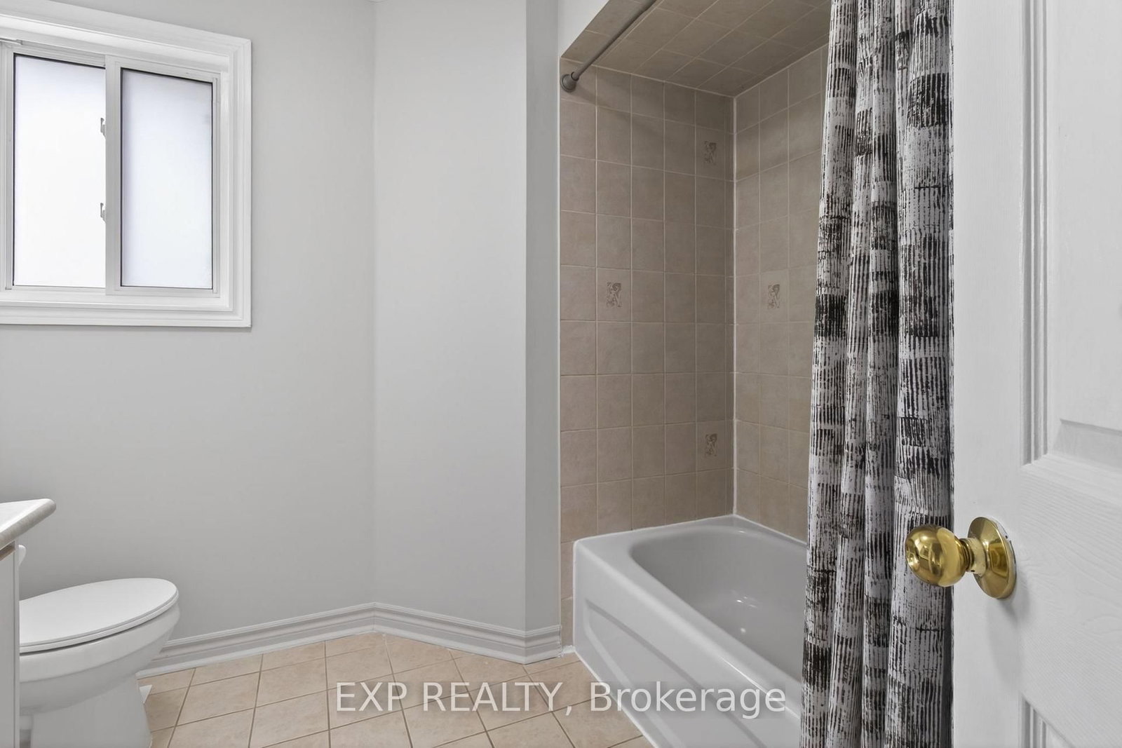 Detached House for sale at 65 Dunnett Drive, Barrie, Ontario, L4N 0J6 - Ardagh - MLS: S13010552