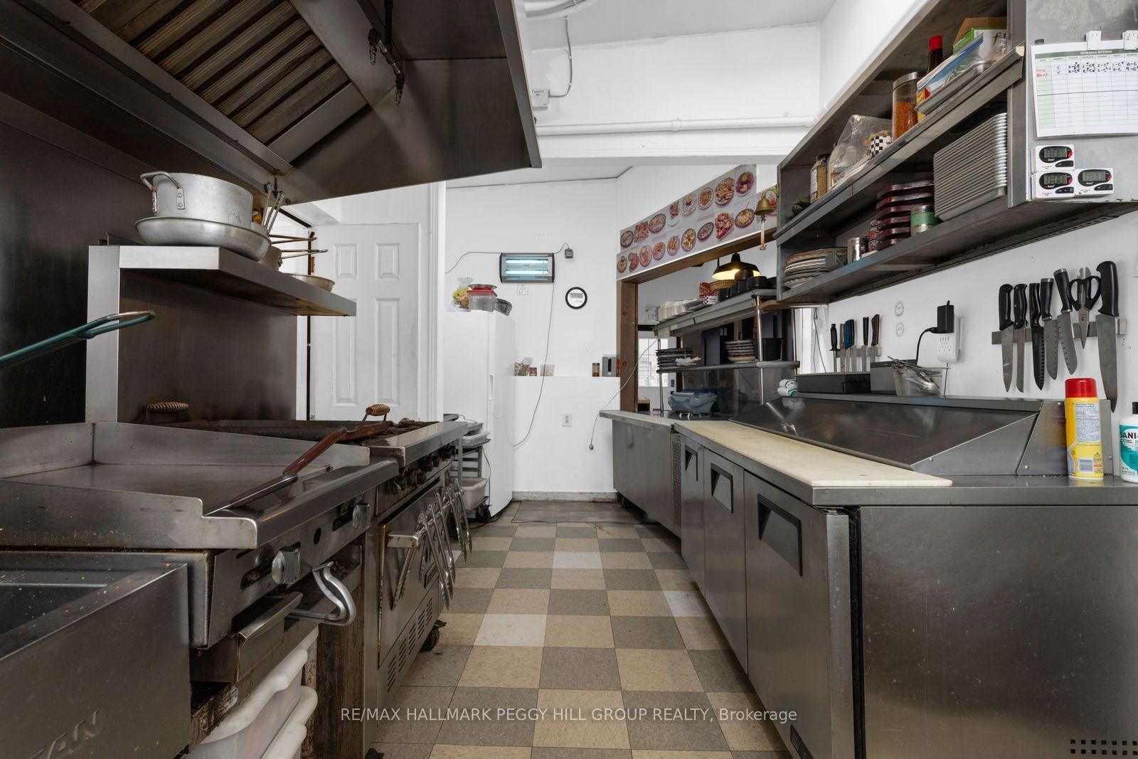 37 Dunlop Street W, Unit Mexhico Restaurant - Photo 10