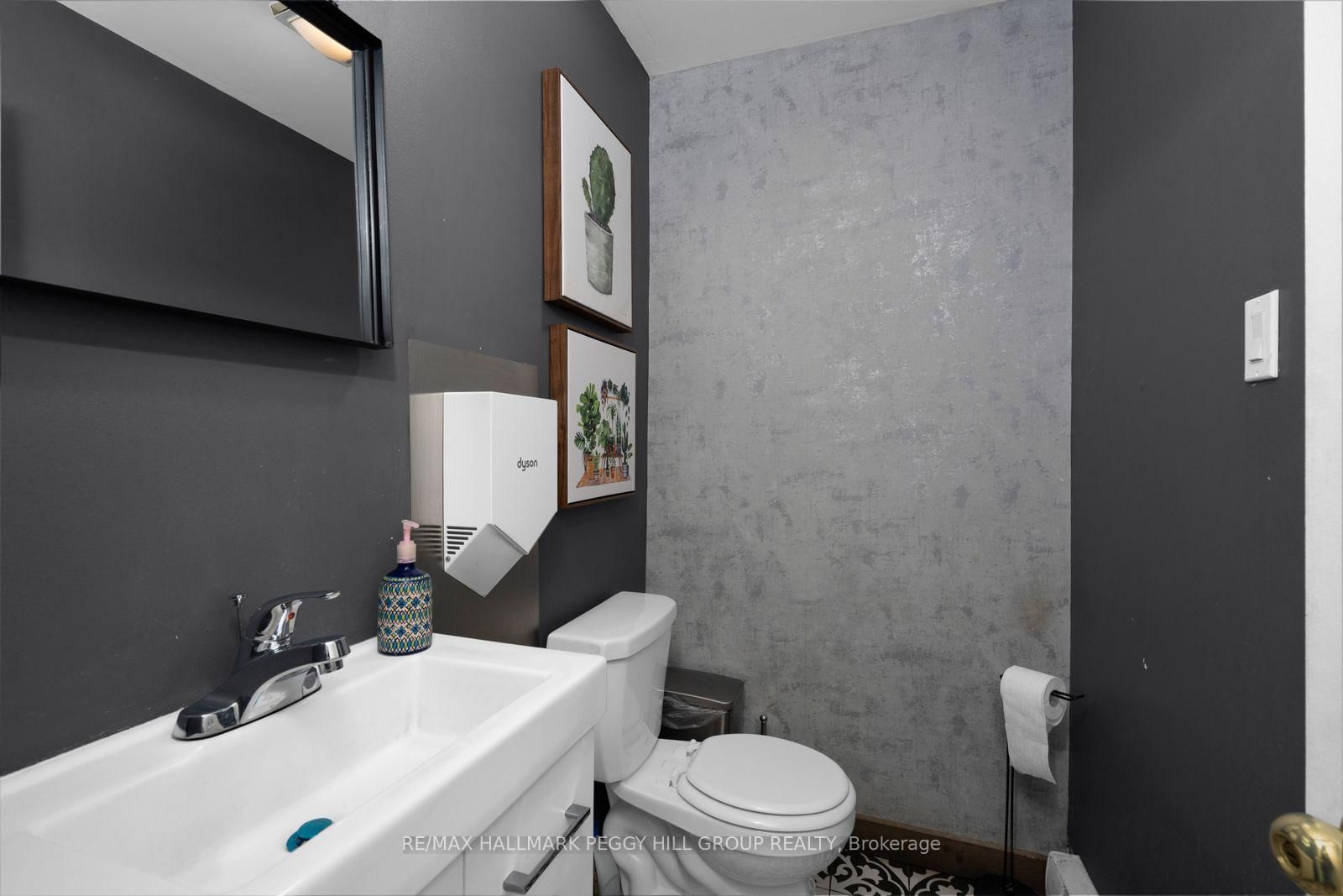 37 Dunlop Street W, Unit Mexhico Restaurant - Photo 16