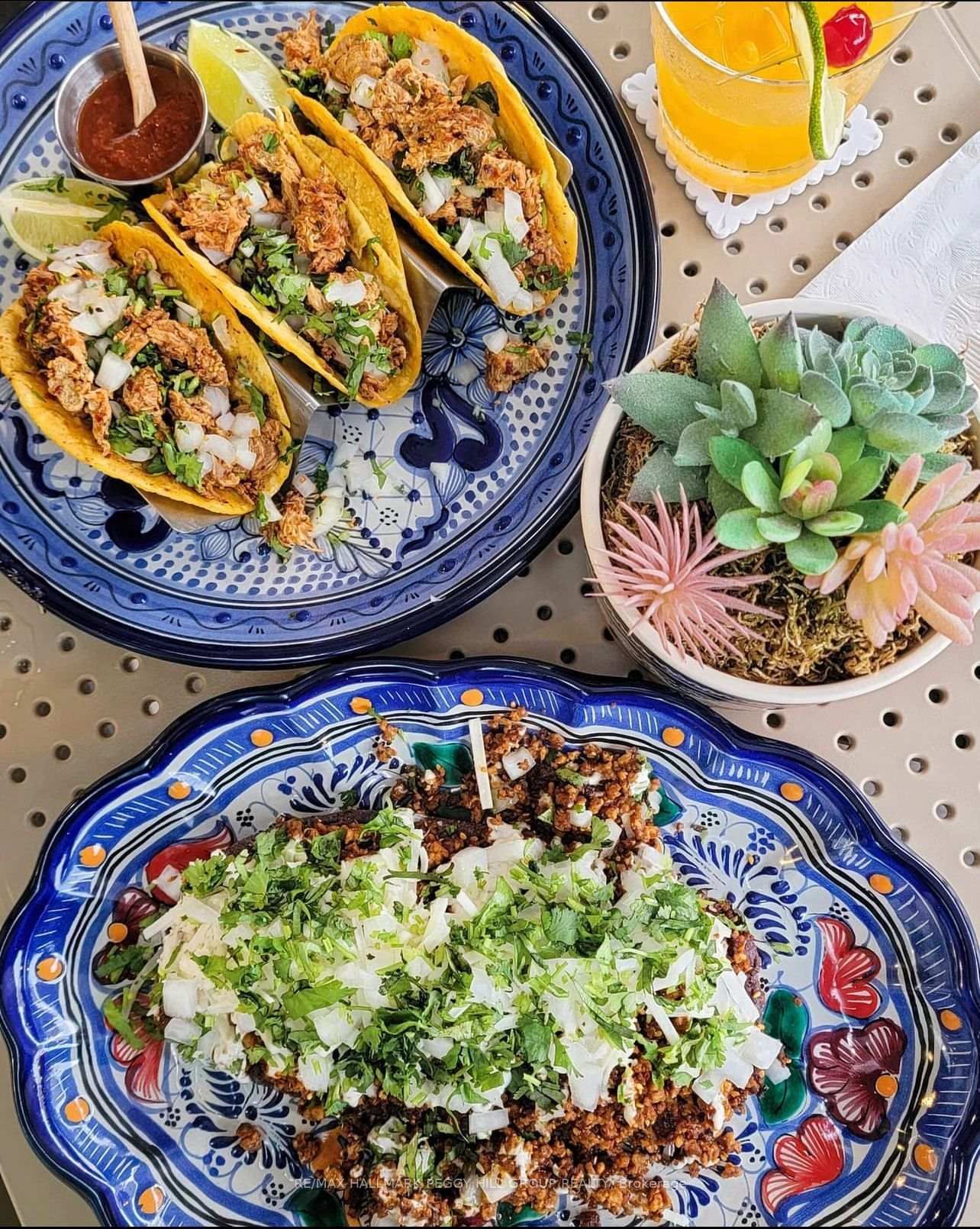 37 Dunlop Street W, Unit Mexhico Restaurant - Photo 18