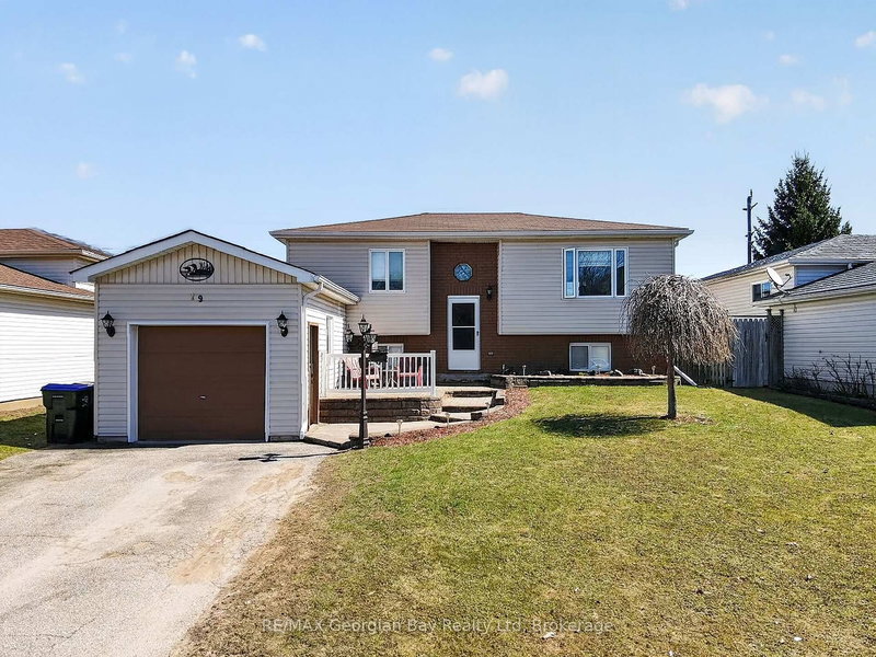 home for sale on 19 Mercer Crescent