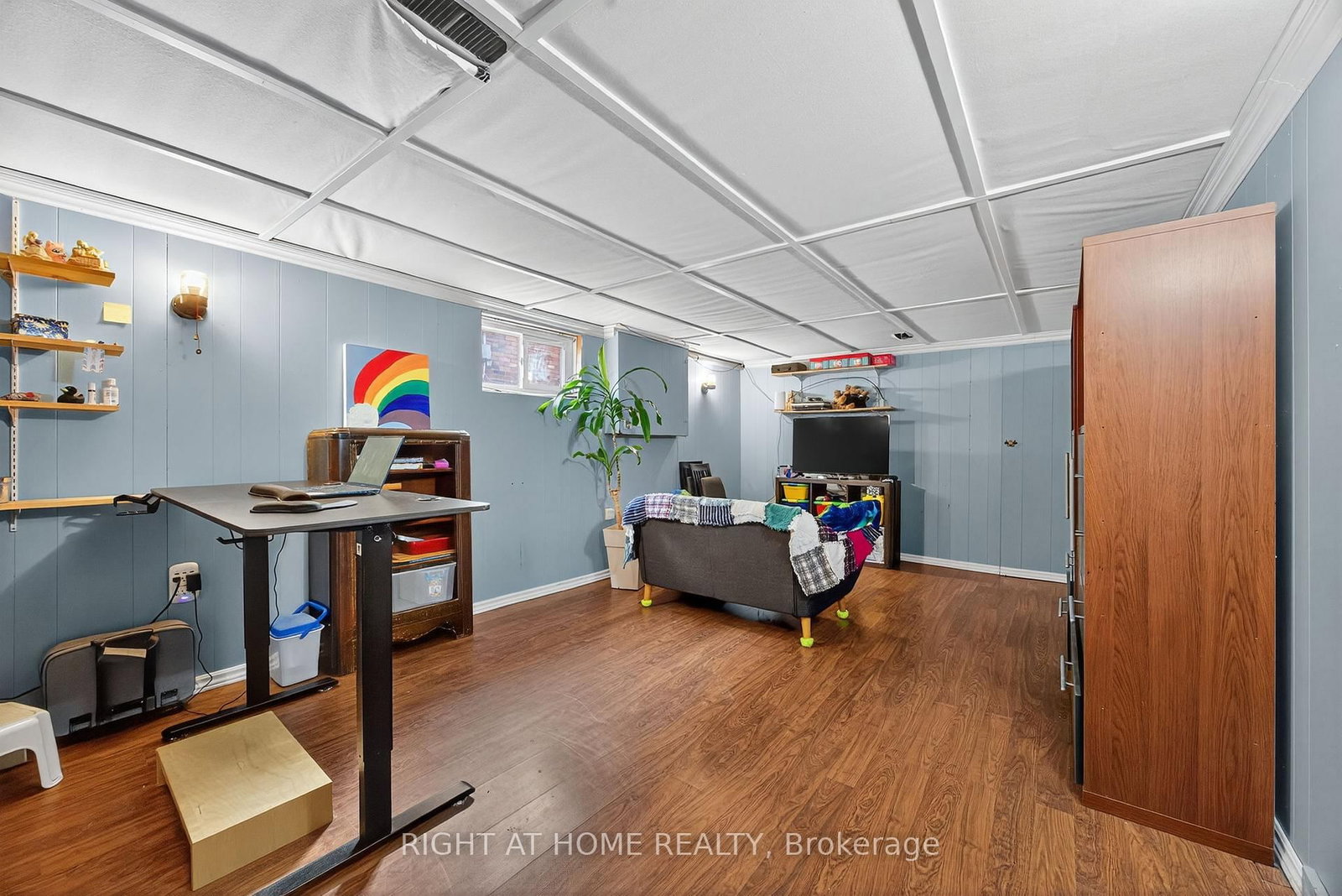 Detached House for sale at 25 Thomson Street, Barrie, Ontario, L4N 1X4 - Queen's Park - MLS: S13013342