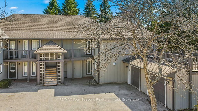 810 Suncrest Circ, Collingwood, L9Y 5C7 | Image 2