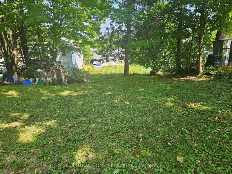 174 Sixth St, Midland, L4R 3X6 | Image 2