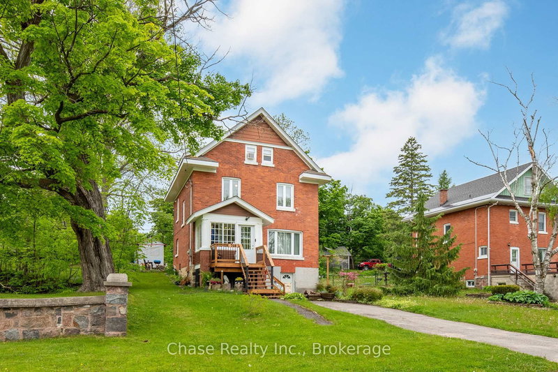 746 Sixth Ave, Tay, L0K 1R0 | Image 2