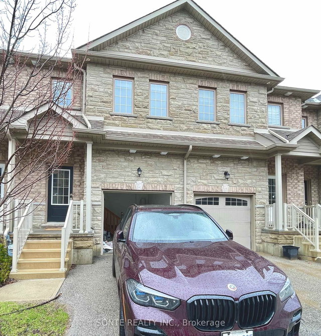 #03 - 40 Megan Crescent