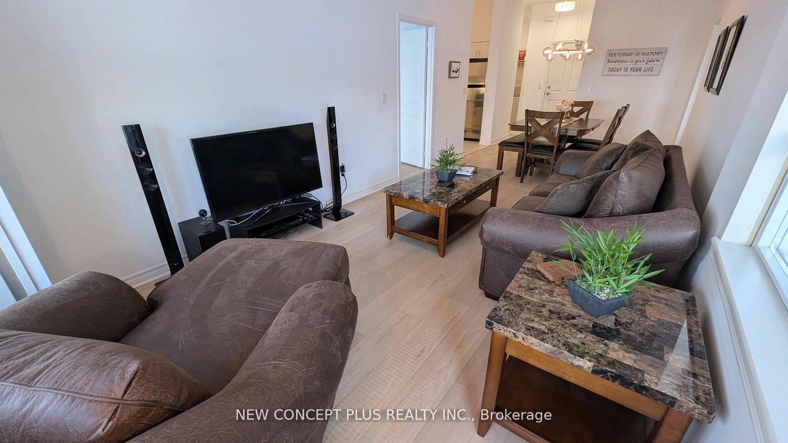 354 Atherley Road, Unit 106 - Photo 5