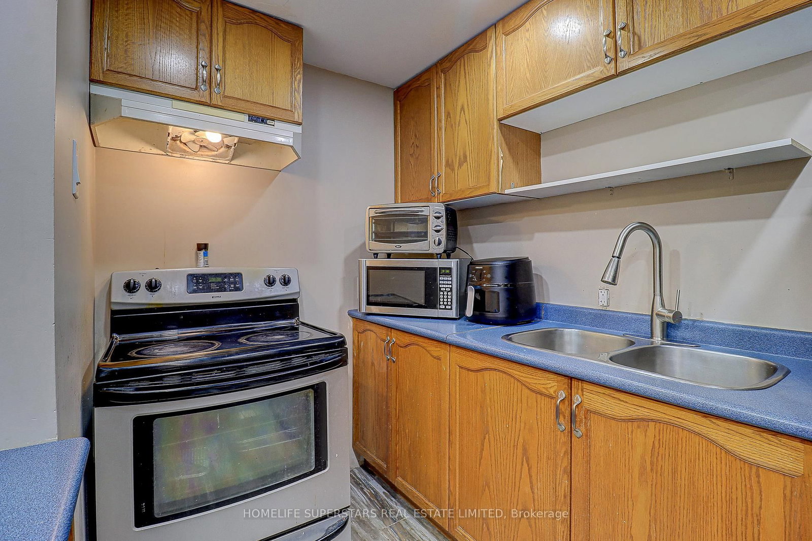 Detached House for sale at 191 Wessenger Drive, Barrie, Ontario, L4N 8N9 - Holly - MLS: S13017244