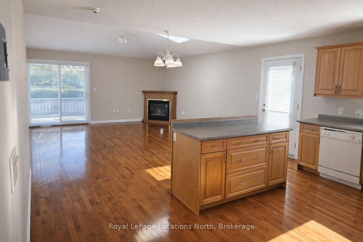 275 Huron Street • #23 • Clearview, ON photo 19