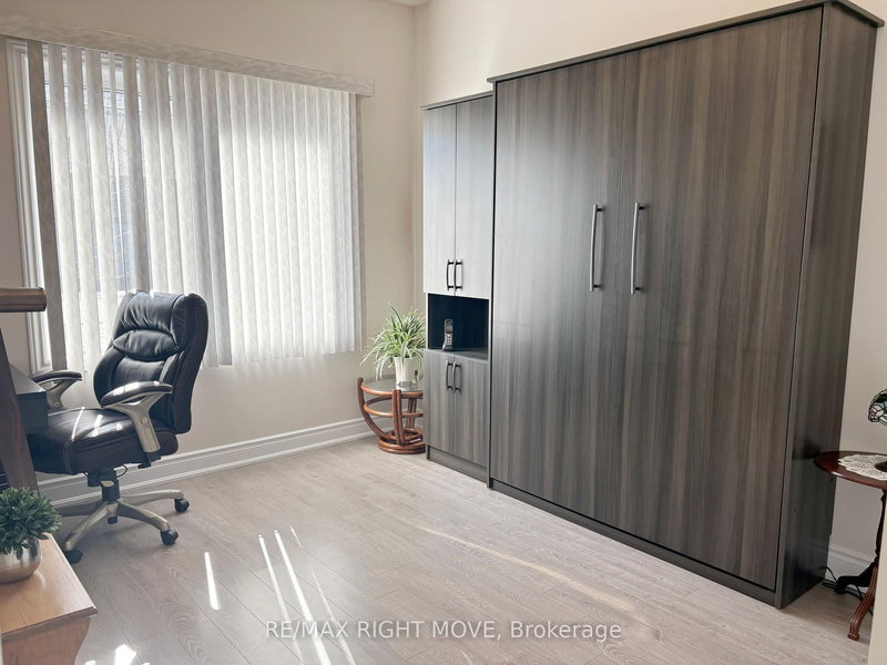 179 Lucy Lane, Orillia, L3V 0G3 | Image 3