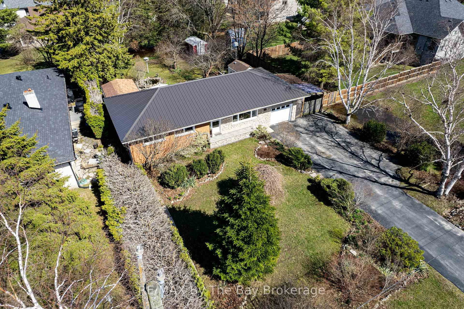 Listing Image 43