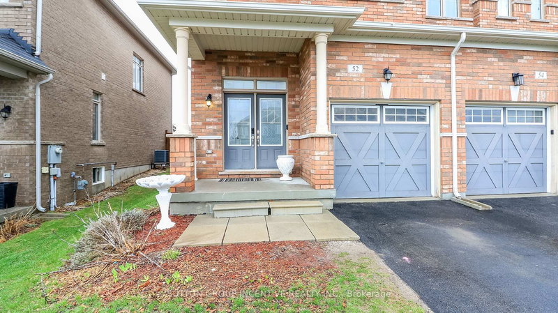 52 Snelgrove Cres, Barrie, L4N 6R6 | Image 3