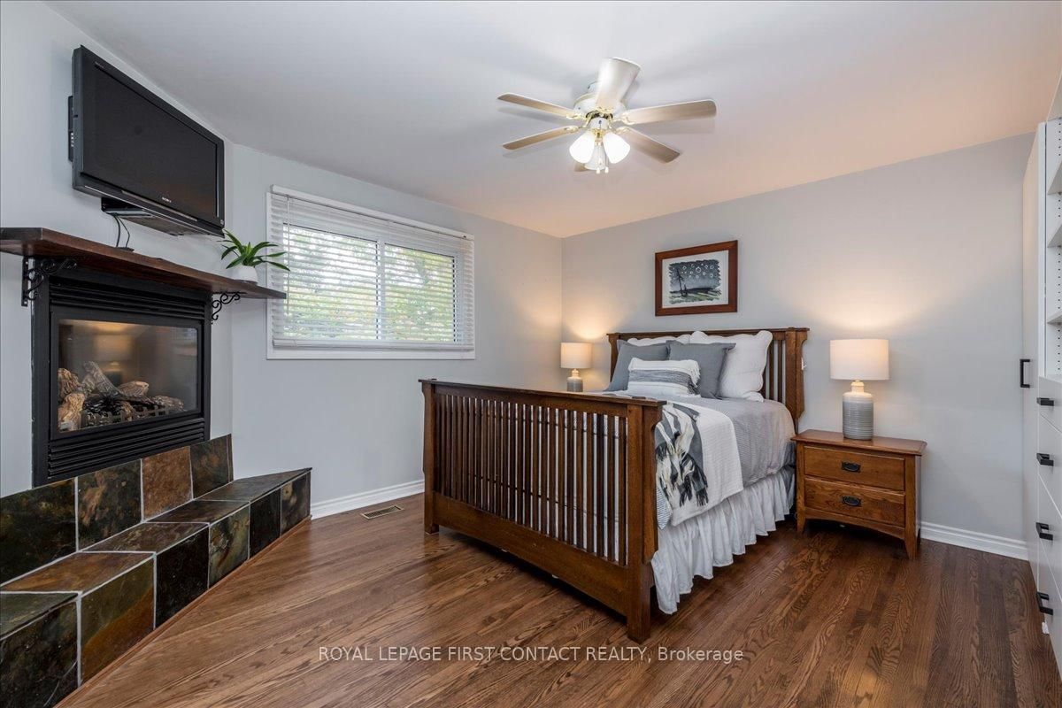 Detached House for sale at 32 Springhome Road, Barrie, Ontario, L4N 2W7 - Allandale Heights - MLS: S13018912