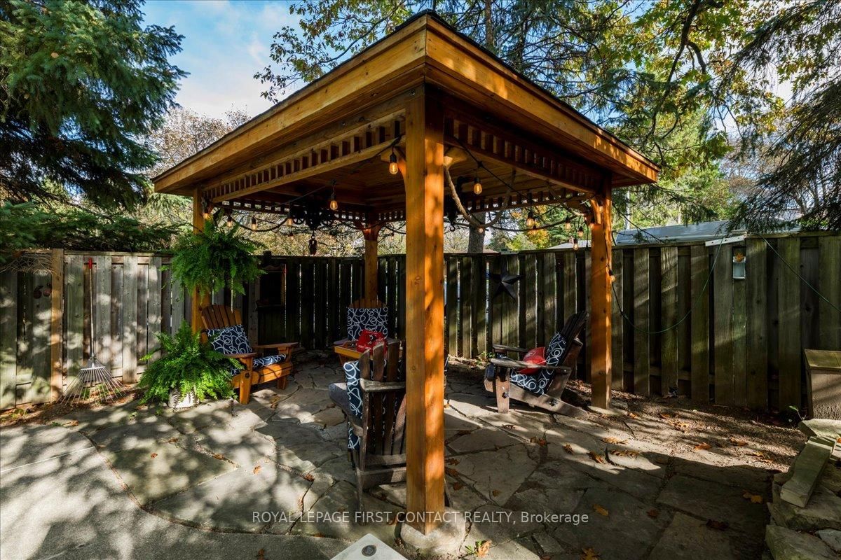 Detached House for sale at 32 Springhome Road, Barrie, Ontario, L4N 2W7 - Allandale Heights - MLS: S13018912