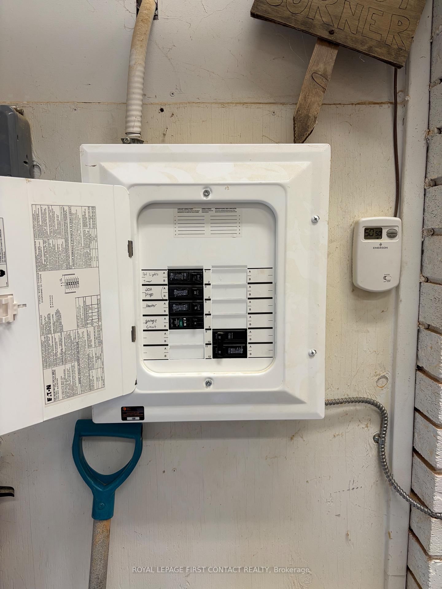 Detached House for sale at 32 Springhome Road, Barrie, Ontario, L4N 2W7 - Allandale Heights - MLS: S13018912