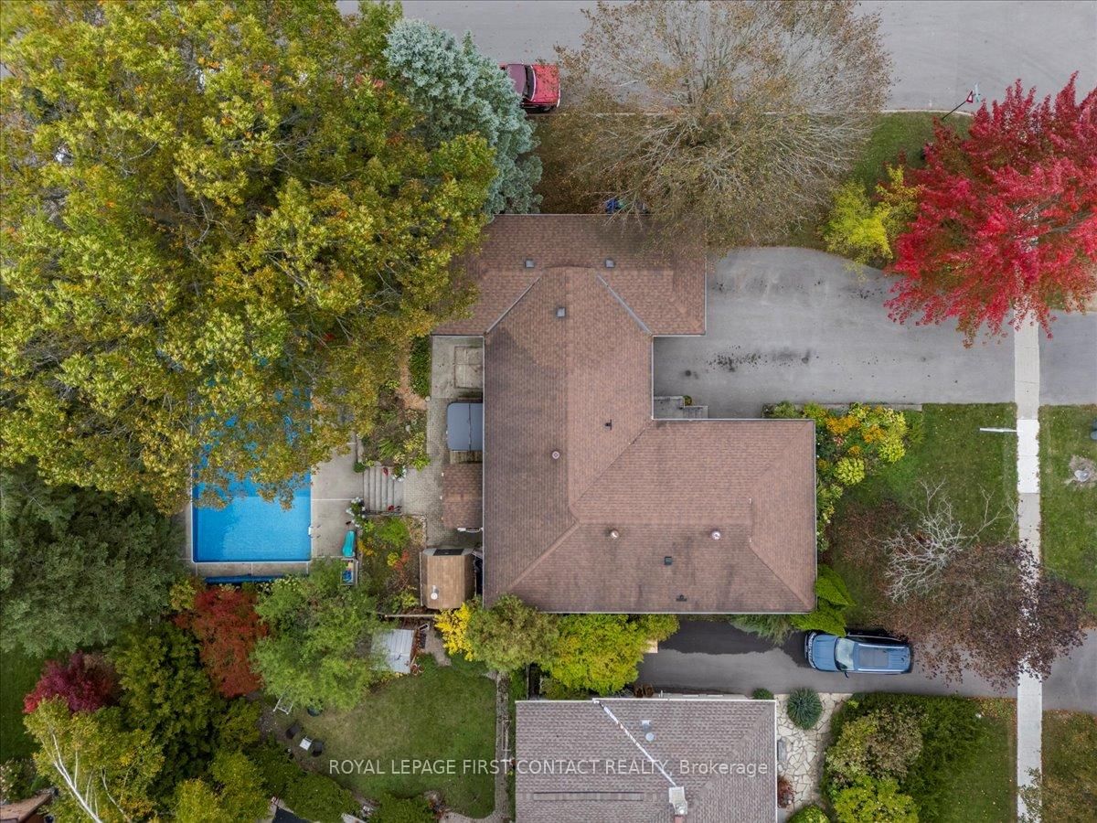 Detached House for sale at 32 Springhome Road, Barrie, Ontario, L4N 2W7 - Allandale Heights - MLS: S13018912