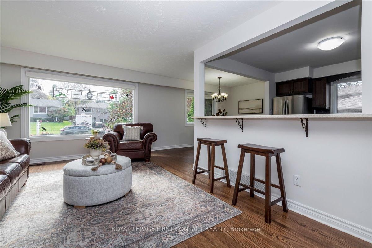 Detached House for sale at 32 Springhome Road, Barrie, Ontario, L4N 2W7 - Allandale Heights - MLS: S13018912