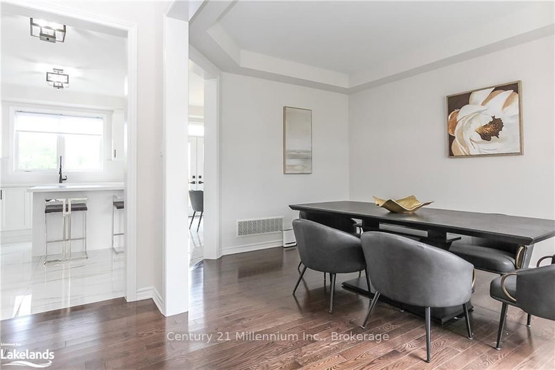 51 Tracey Lane, Collingwood, L9Y 3L7 | Image 3