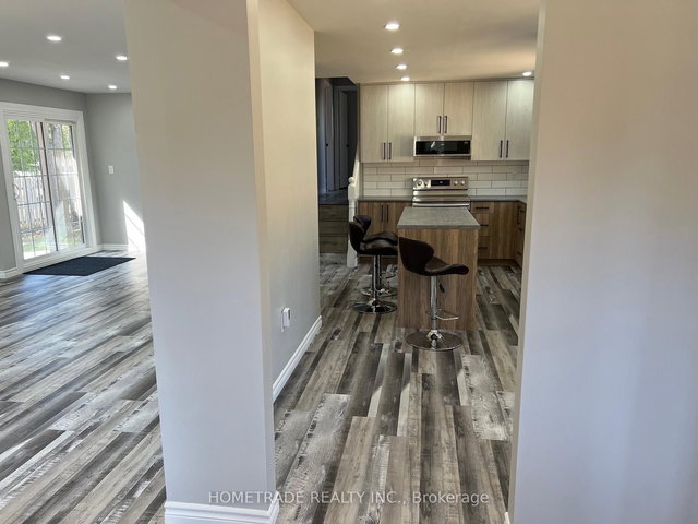 Main Floor, Unit1 - 206 Little Avenue