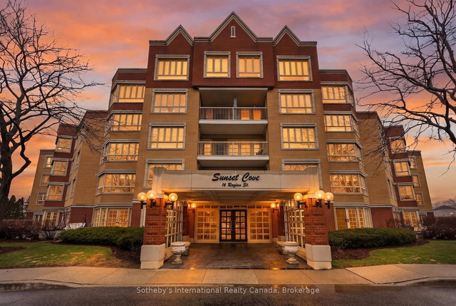 402 - 16 Raglan Street