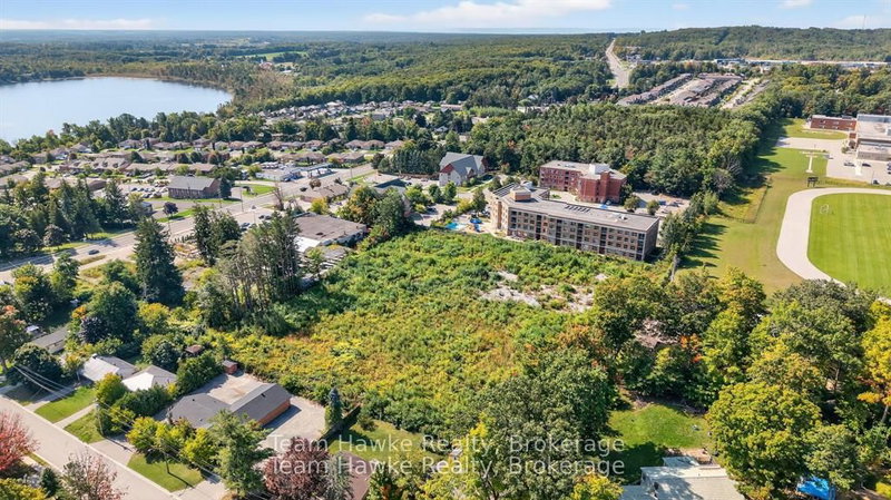 2A - 319 Gervais St, Midland, L4R 4C6 | Image 3