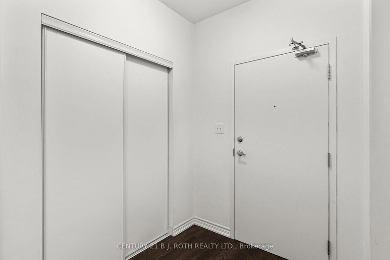 204 - 40 FERNDALE Dr S, Barrie, L4N 2L3 | Image 3