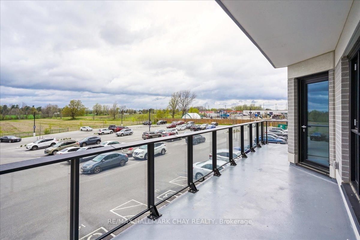 30 Hanmer Street W, Unit 501 - Photo 24