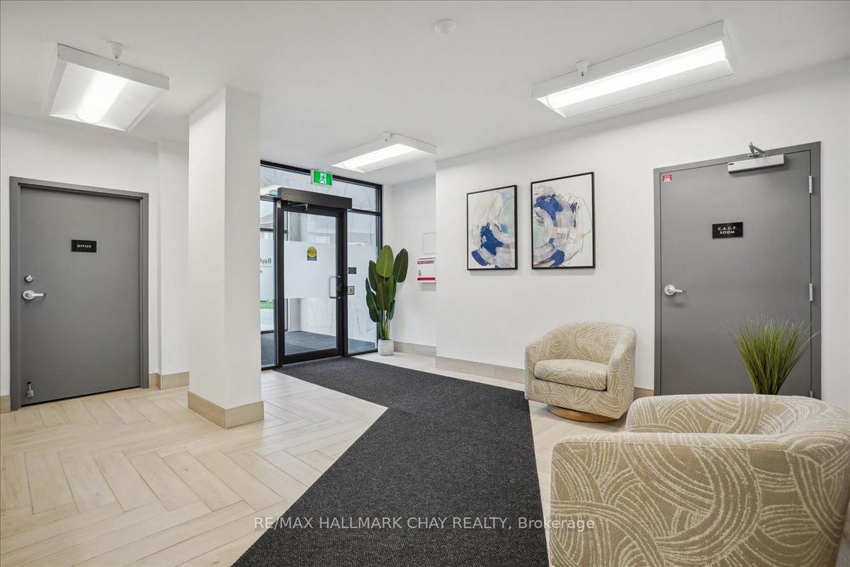 30 Hanmer Street W, Unit 501 - Photo 4
