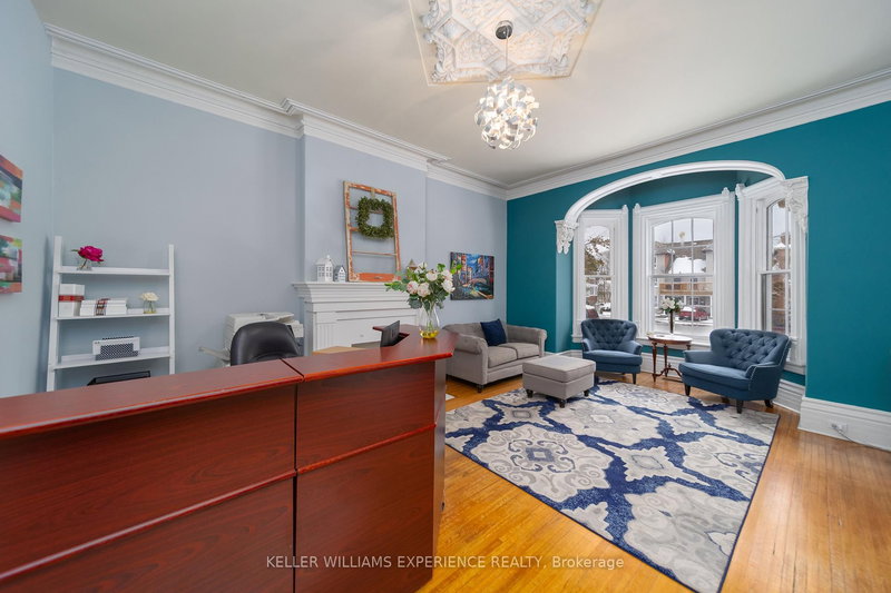 72 High St, Barrie, L4N 1W4 | Image 2