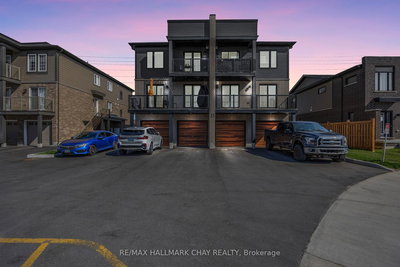 9 - 31 Pumpkin Corner Cres | Barrie | Image