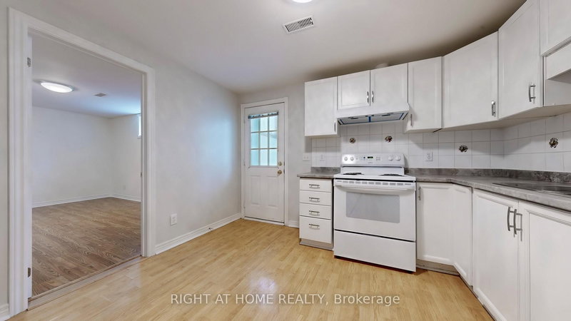 381 Leacock (Basement Dr, Barrie, L4N 5S6 | Image 2