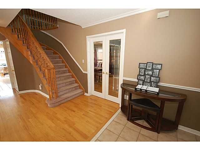 39 Etherington Cres, Barrie, L4N 7T2 | Image 3