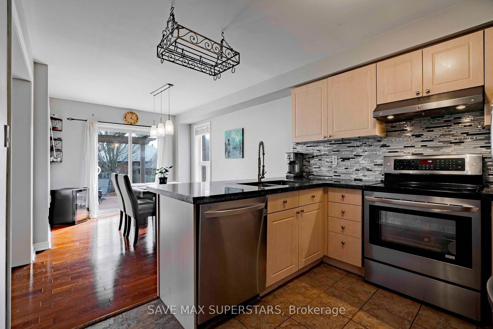 Detached House for sale at 63 Gore Drive, Barrie, Ontario, L4N 5R5 - Ardagh - MLS: S13021534