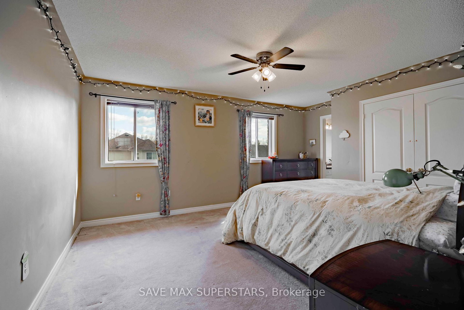 Detached House for sale at 63 Gore Drive, Barrie, Ontario, L4N 5R5 - Ardagh - MLS: S13021534