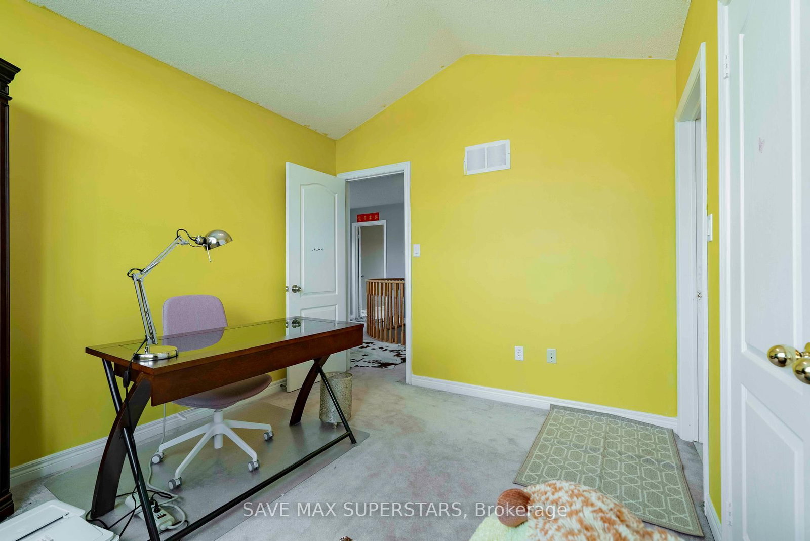 Detached House for sale at 63 Gore Drive, Barrie, Ontario, L4N 5R5 - Ardagh - MLS: S13021534