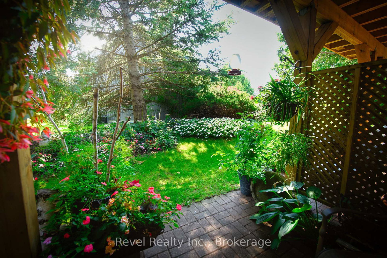 145 Fairway Crescent, Unit 51 - Photo 11