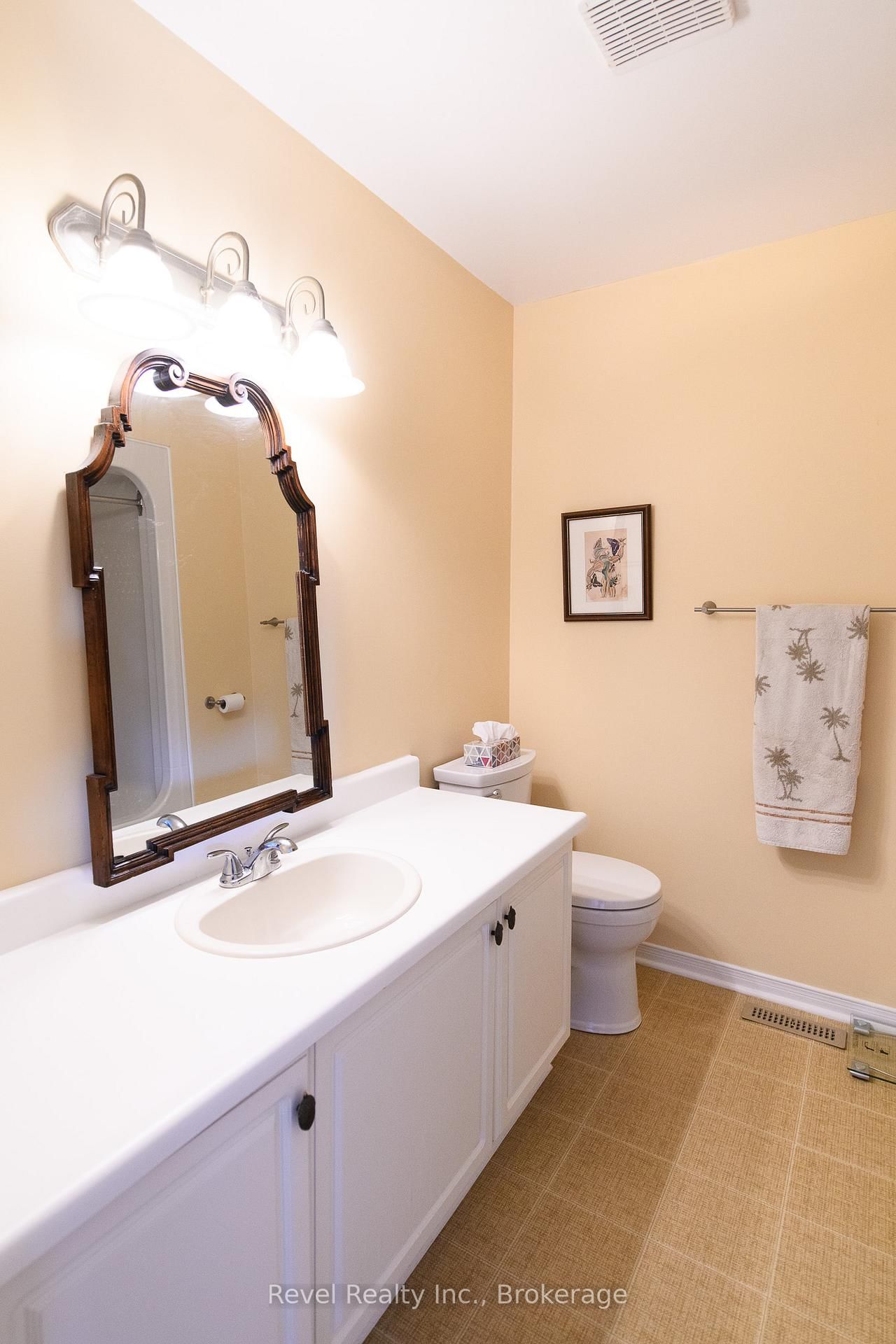 145 Fairway Crescent, Unit 51 - Photo 8