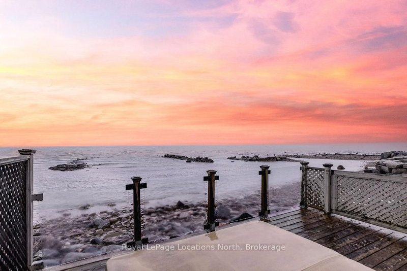 46 William Ave, Wasaga Beach, L9Z 2X3 | Image 2