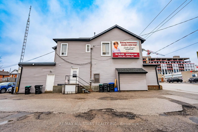 98 Bayfield St, Barrie, L4M 3A8 | Image 3