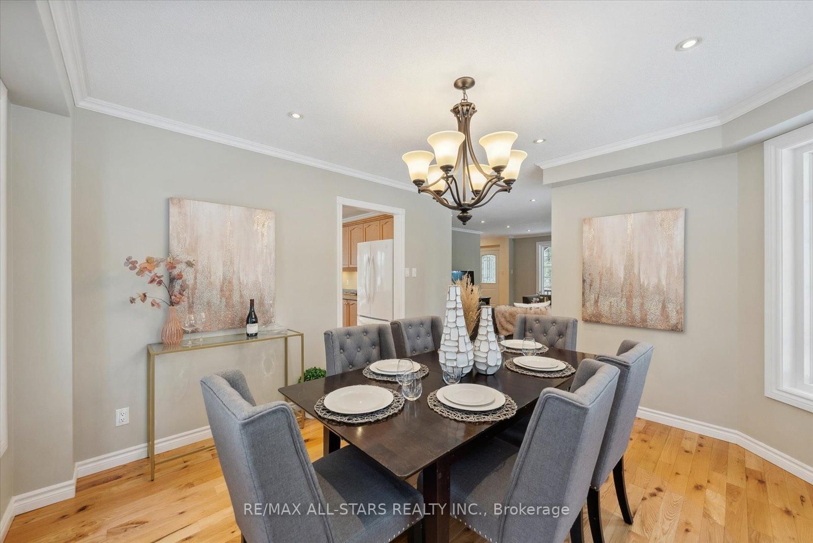 29 Robert Boulevard - Photo 13