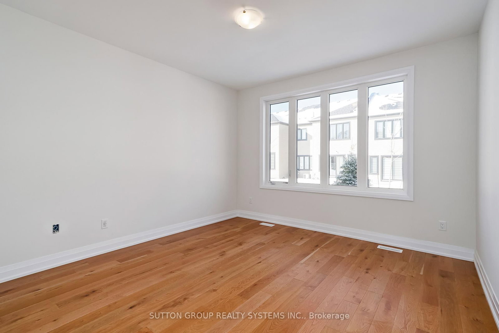 11 Sun Valley Avenue • Wasaga Beach, ON photo 24