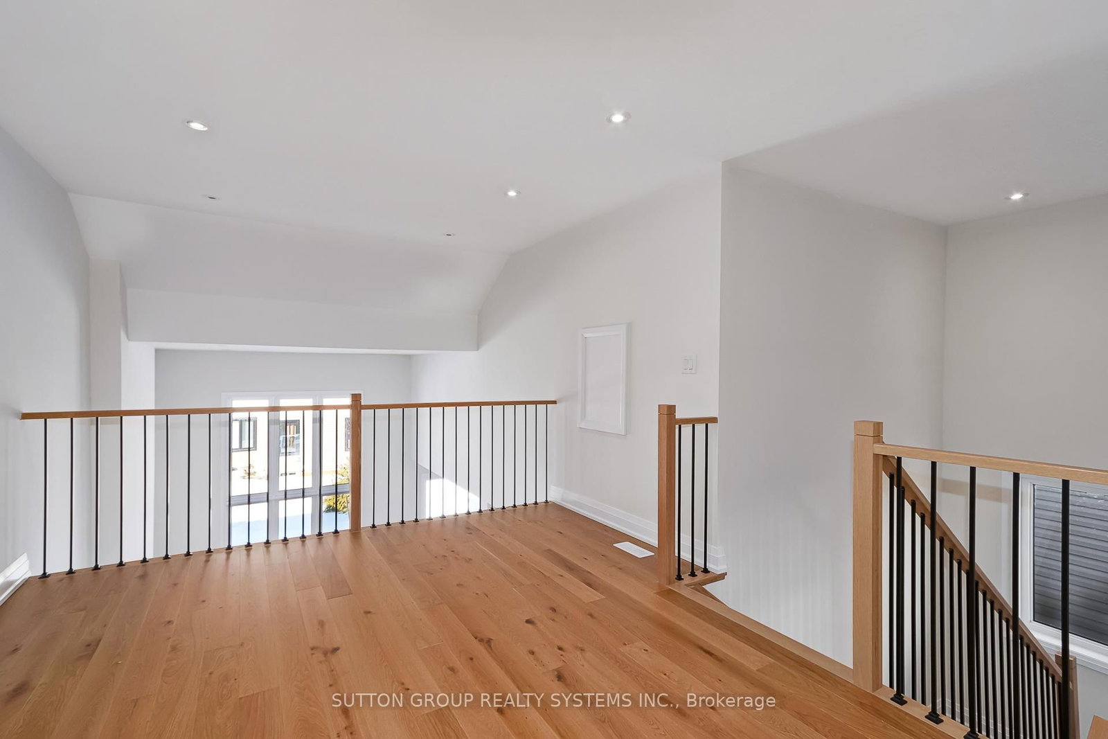 11 Sun Valley Avenue • Wasaga Beach, ON photo 29