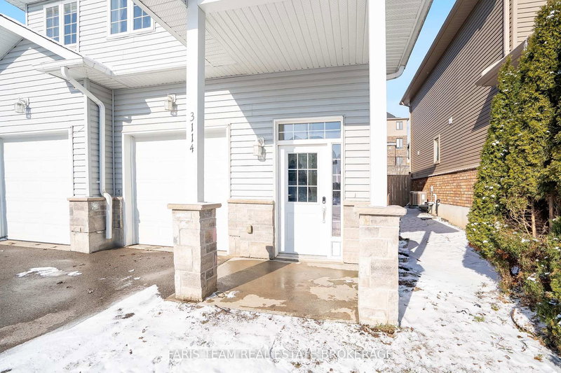 3114 Emperor Dr, Orillia, L3V 0G4 | Image 3