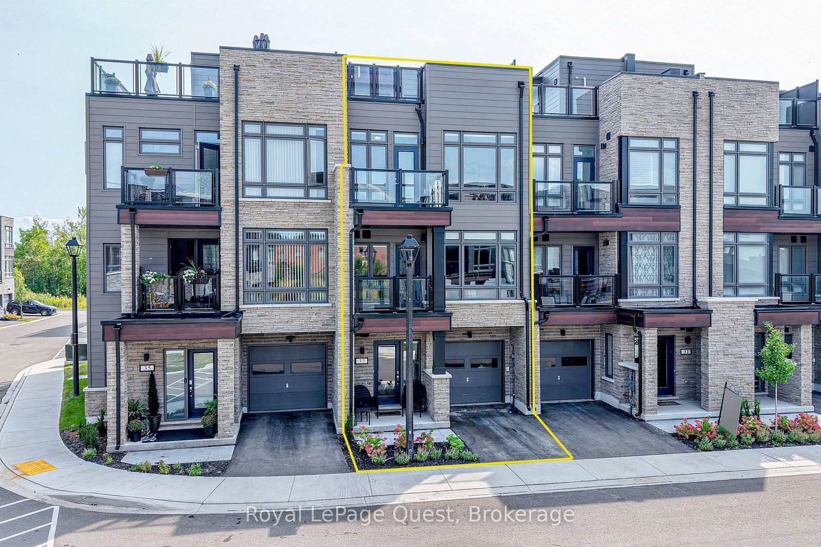 33 Wyn Wood Lane - Photo 2